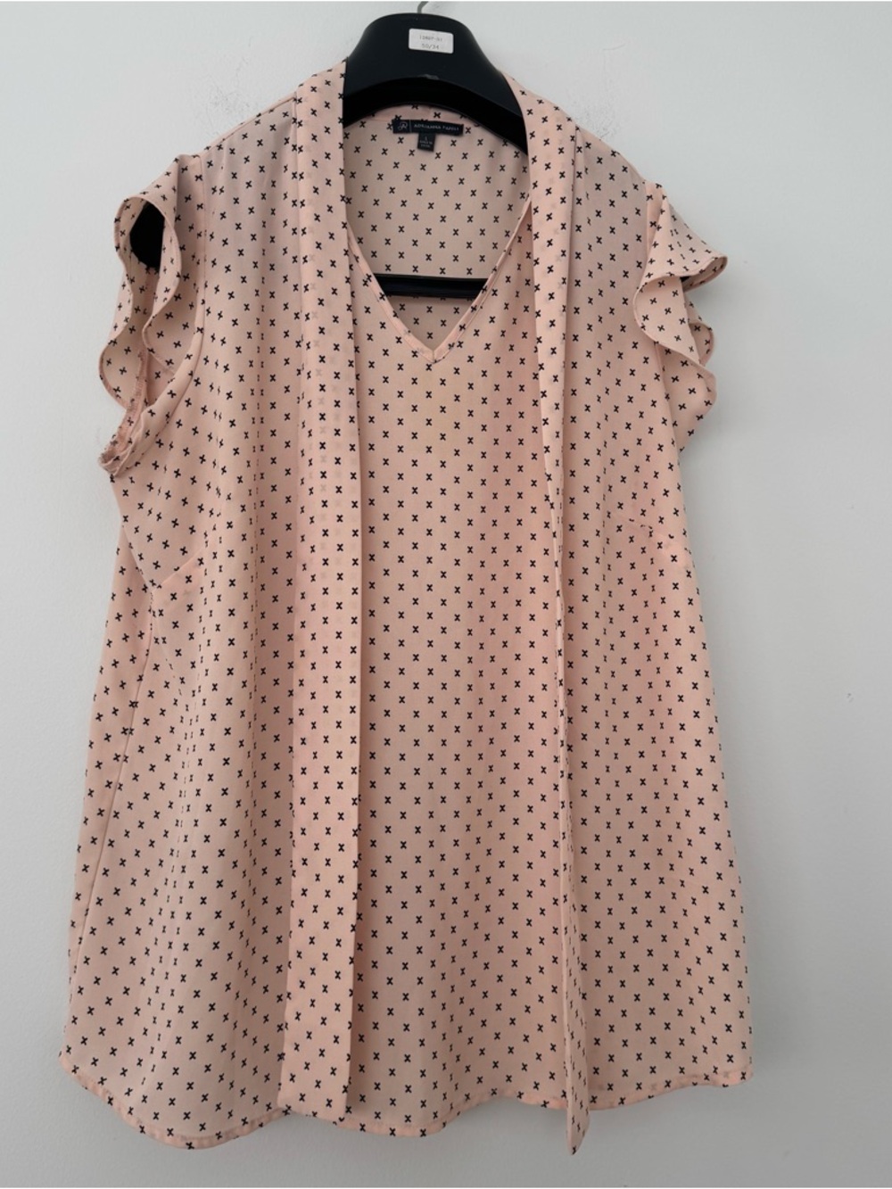 Adrianna Papell Blush Pink Blouse Tie-Neck Ruffle Sleeve Cross Print Work Top L